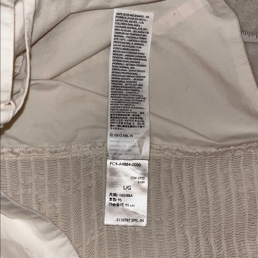 Levi's Blouse with Puff Sleeves - Picture 8 of 11